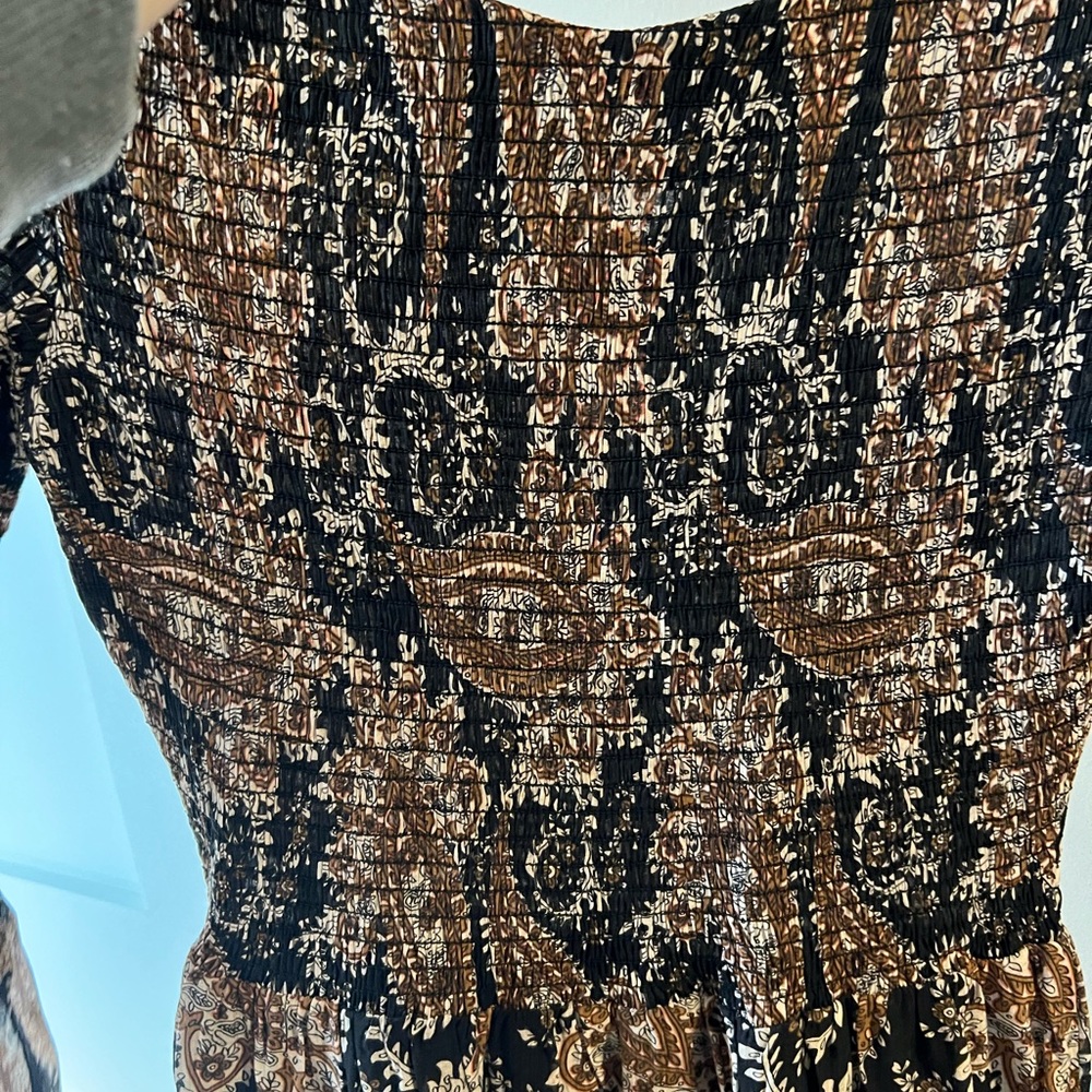 Dress - Picture 6 of 6